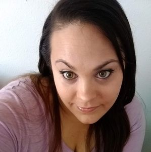 Meet your Posher, Sylvia